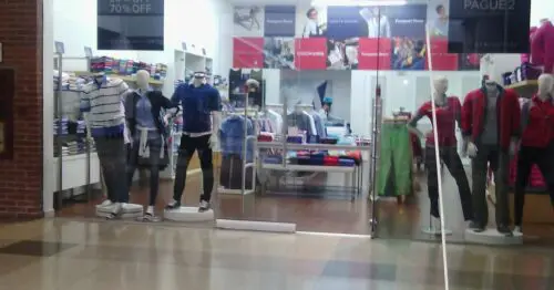 TOMMY HILFIGER OUTLET FLORESTA TOMMY HILFIGER OUTLET FLORESTA